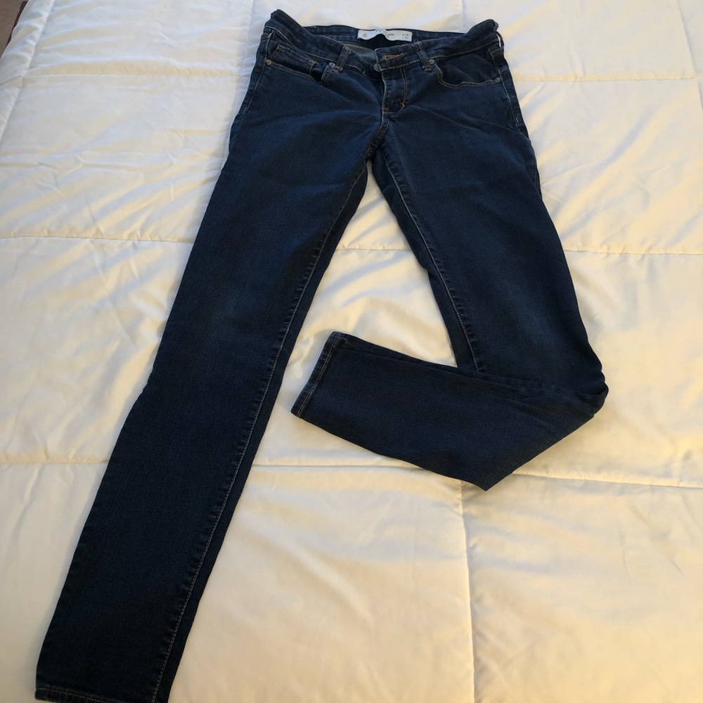 Abercrombie & Fitch Low Rise Super Skinny Jean